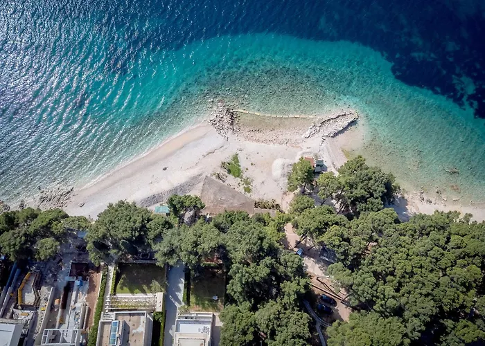 Pinia Apartments Bol